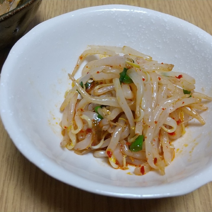 簡単おつまみ☆もやしキムチ和え